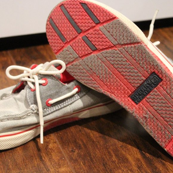 2/$50 🏷 Sperry Boat Shoes Size 4Y - Picture 4 of 4